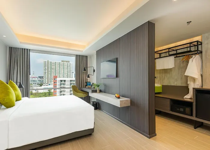 호텔 Maitria Rama 9 - A Chatrium Collection 4*