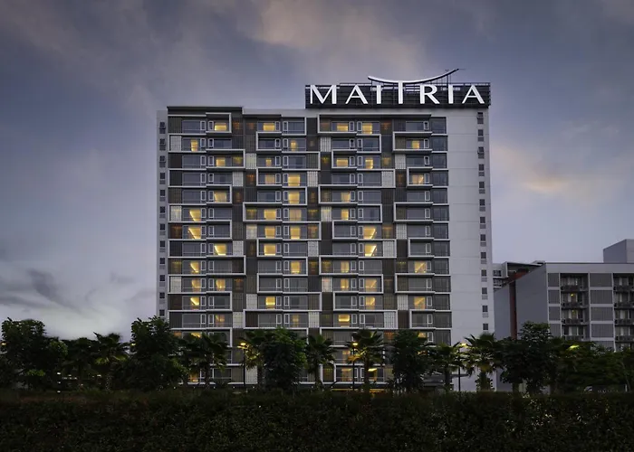 Maitria Rama 9 - A Chatrium Collection מלון בנגקוק